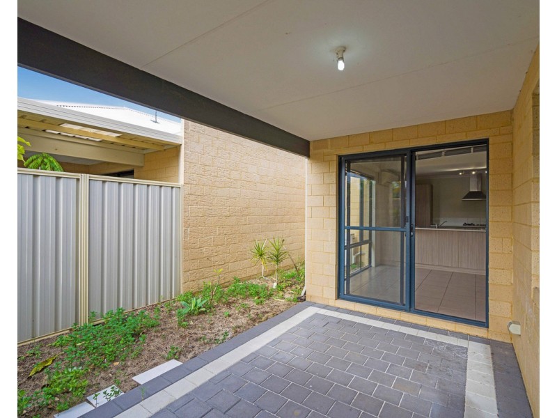 103B Amherst Road, Canning Vale WA 6155