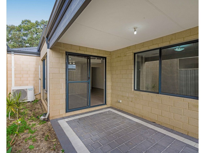 103B Amherst Road, Canning Vale WA 6155