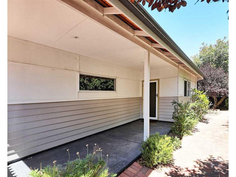 23 Chatham Road, Woodbridge WA 6056