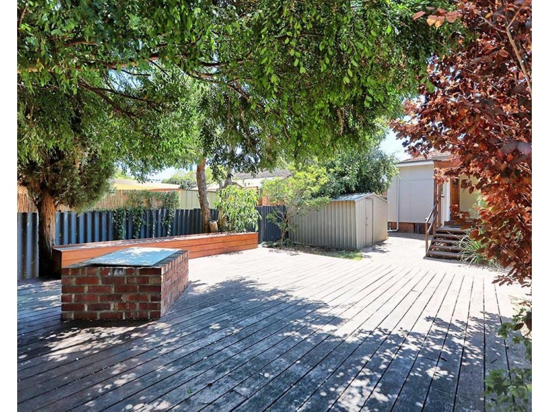 23 Chatham Road, Woodbridge WA 6056