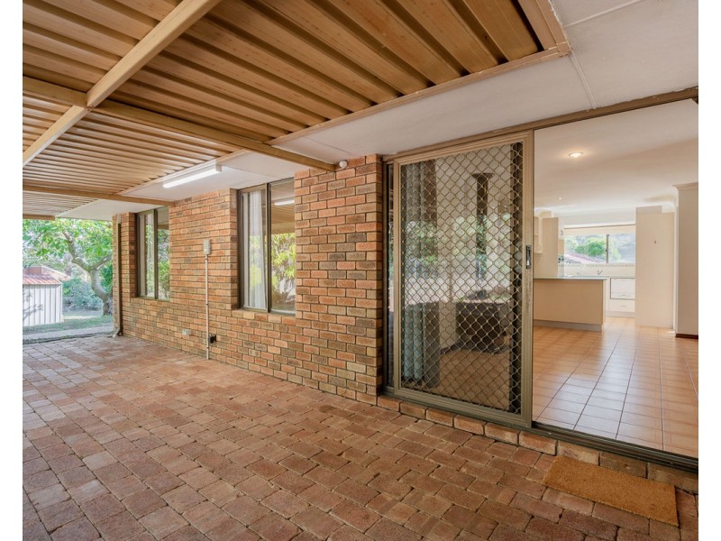 71 Westborne Road, Roleystone WA 6111