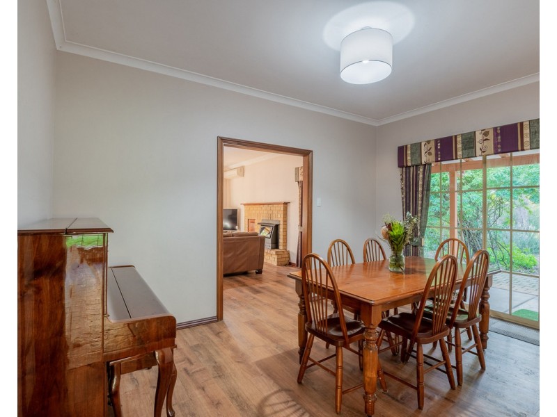 52 Stevens Road, Bedfordale WA 6112