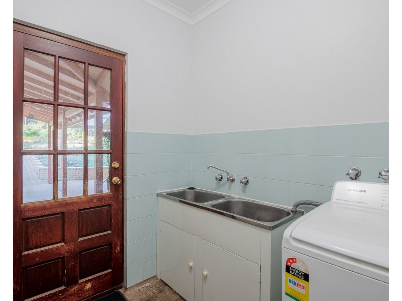 52 Stevens Road, Bedfordale WA 6112