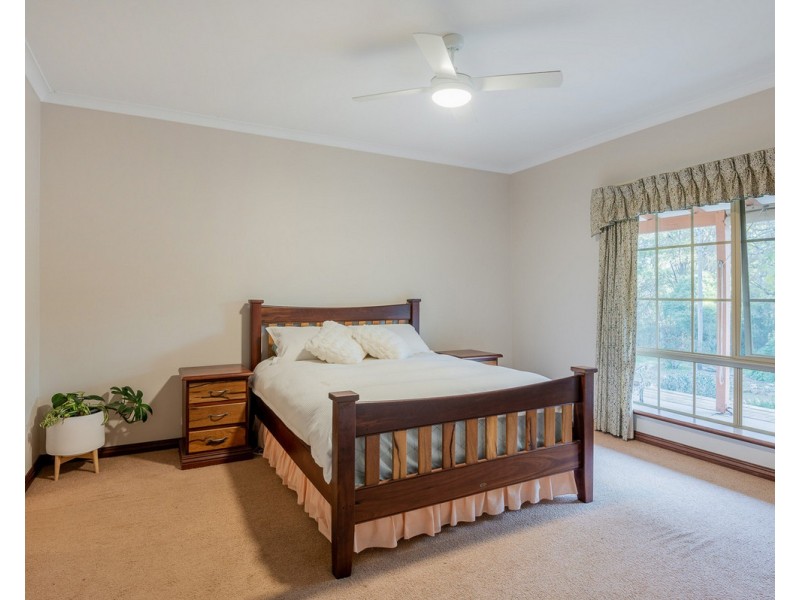 52 Stevens Road, Bedfordale WA 6112