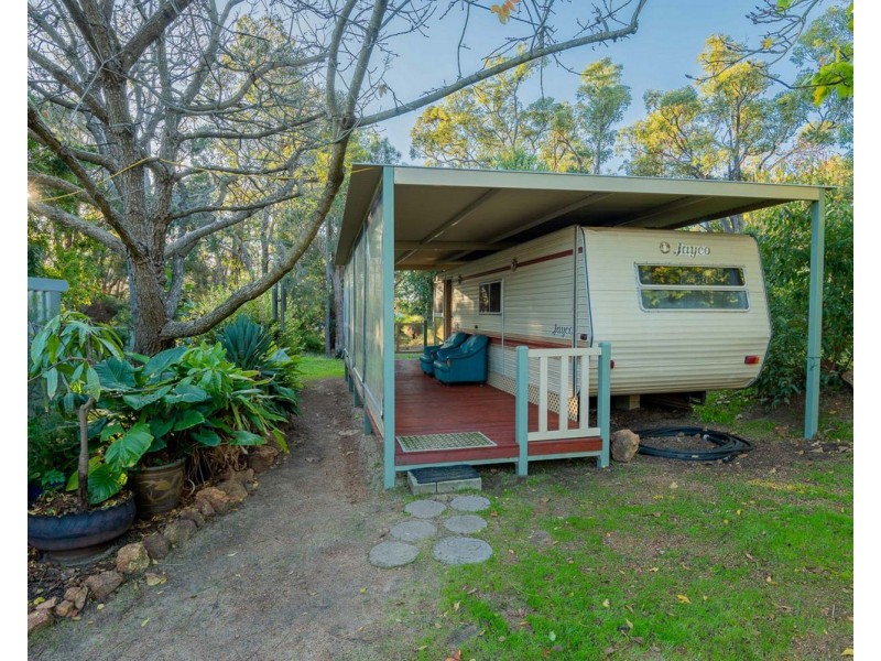 52 Stevens Road, Bedfordale WA 6112