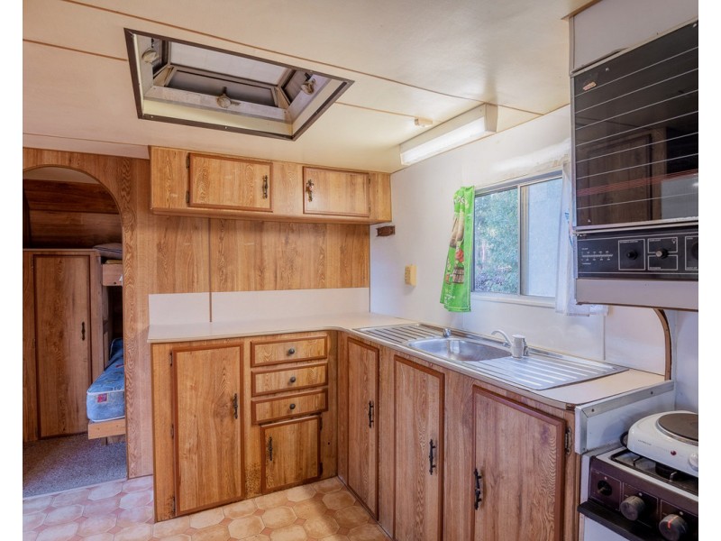 52 Stevens Road, Bedfordale WA 6112