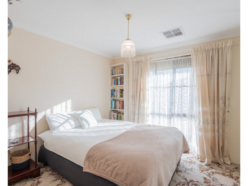 37 Urch Road, Roleystone WA 6111