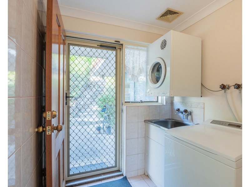 37 Urch Road, Roleystone WA 6111