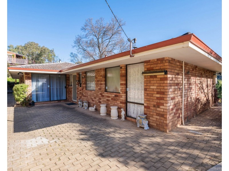 37 Urch Road, Roleystone WA 6111