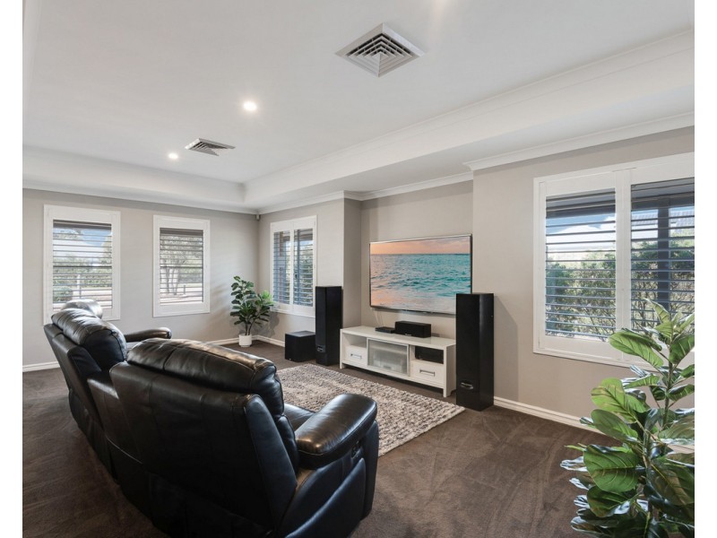 22 Benbecula Circle, Bedfordale WA 6112