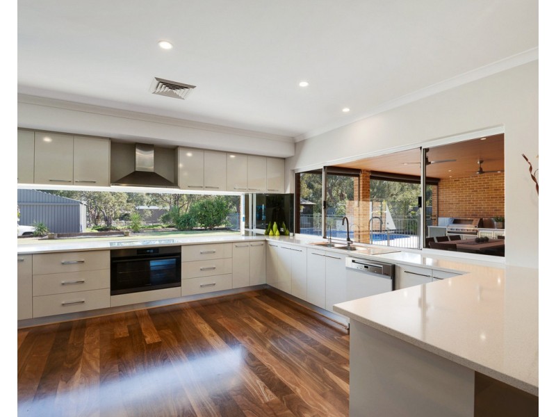 22 Benbecula Circle, Bedfordale WA 6112