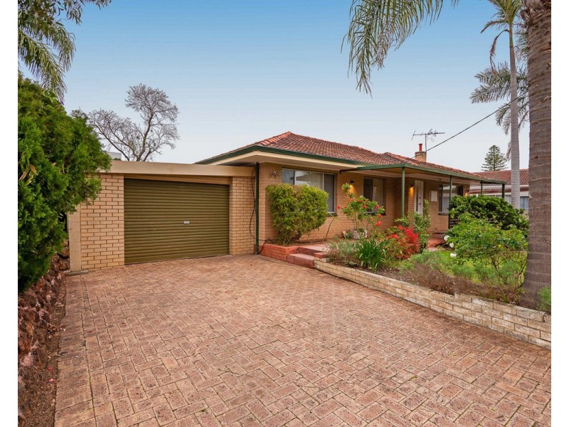 9 Mahara Road, Kelmscott WA 6111