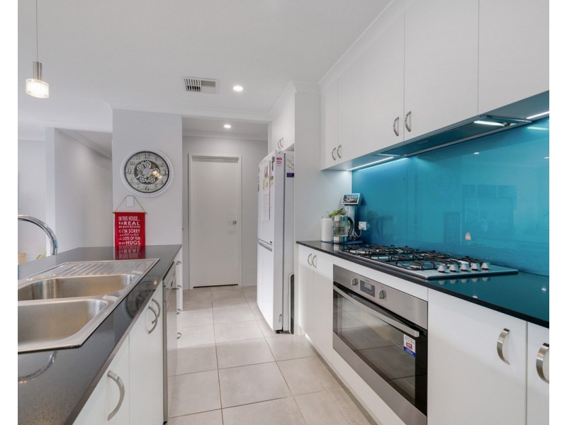 3 Charnwood Grove, Hilbert WA 6112
