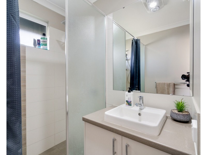 3 Charnwood Grove, Hilbert WA 6112