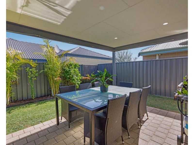 3 Charnwood Grove, Hilbert WA 6112