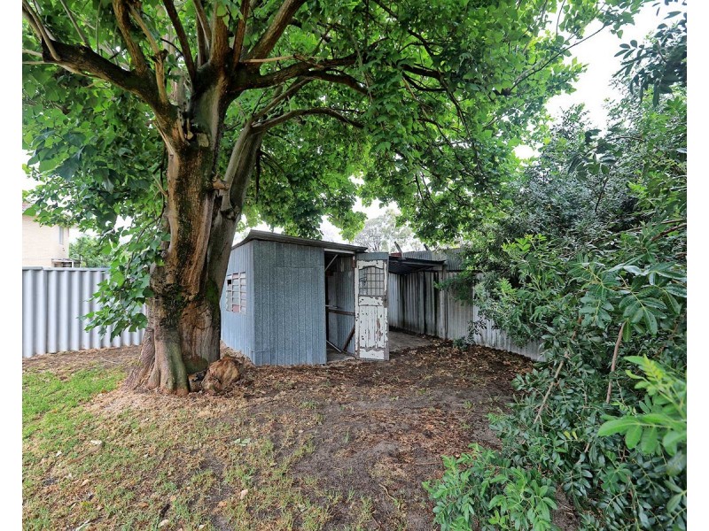 14 Swanley Street, Gosnells WA 6110