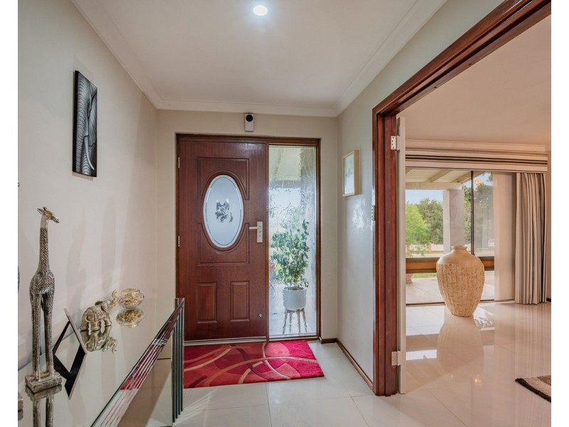 78 Carawatha Avenue, Mount Nasura WA 6112