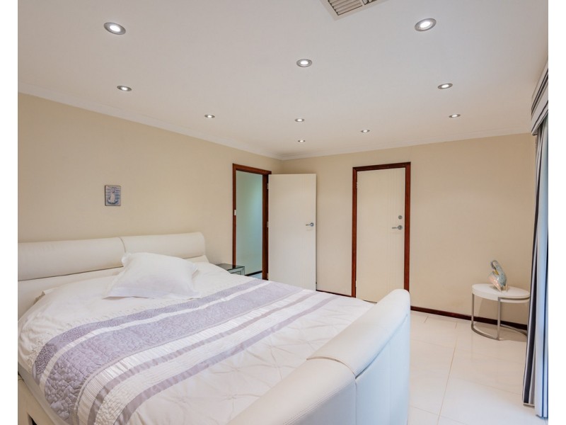 78 Carawatha Avenue, Mount Nasura WA 6112