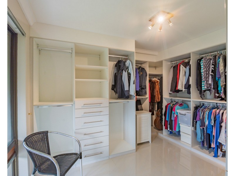 78 Carawatha Avenue, Mount Nasura WA 6112