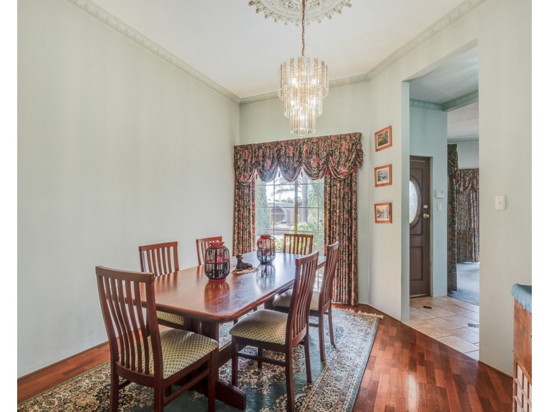 13 Wickling Drive, Beckenham WA 6107