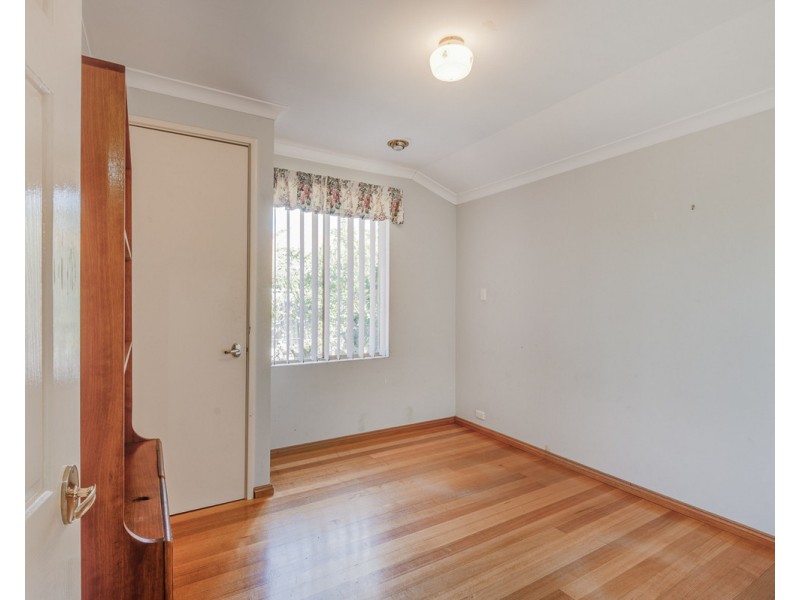 13 Wickling Drive, Beckenham WA 6107