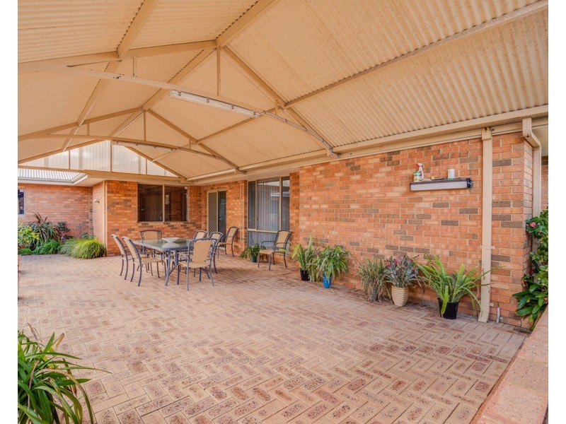 13 Wickling Drive, Beckenham WA 6107