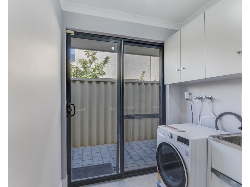 35 Linkwater Pass, Southern River WA 6110