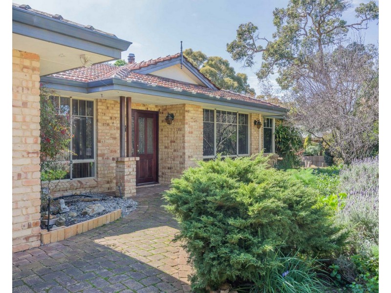 31 Blackwood Drive, Mount Nasura WA 6112