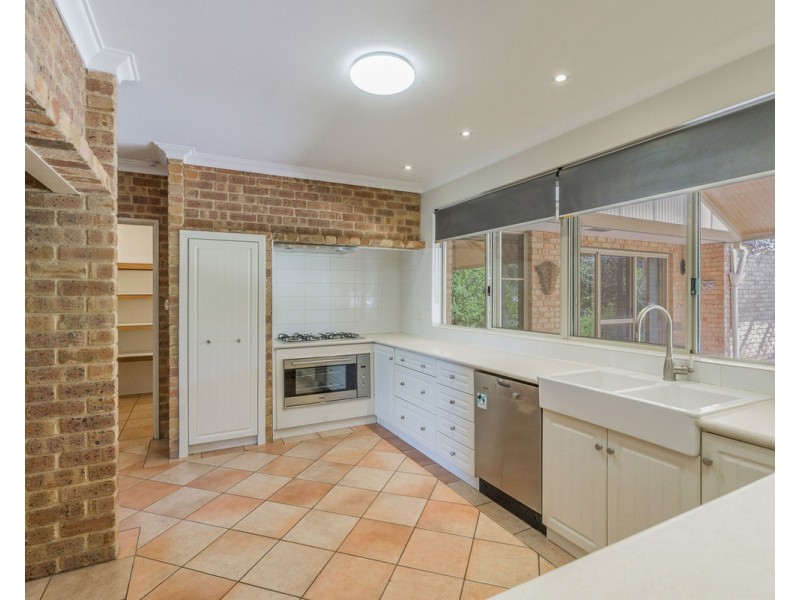 31 Blackwood Drive, Mount Nasura WA 6112