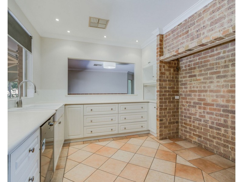 31 Blackwood Drive, Mount Nasura WA 6112