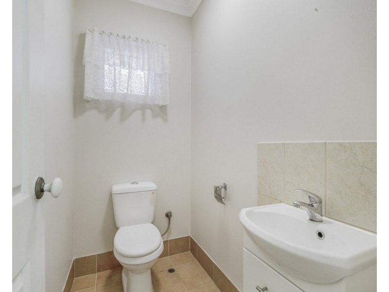 31 Blackwood Drive, Mount Nasura WA 6112