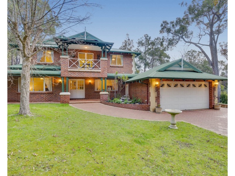 1 Sophia Grove, Roleystone WA 6111