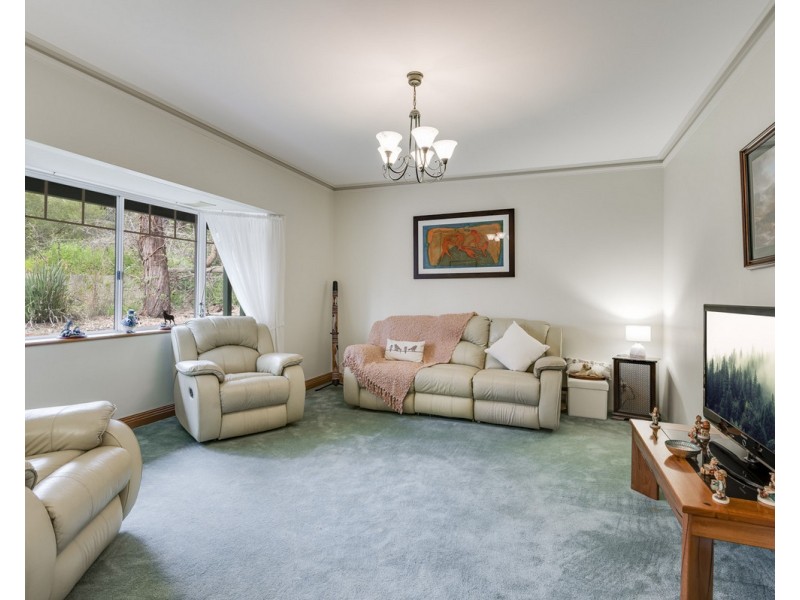 1 Sophia Grove, Roleystone WA 6111