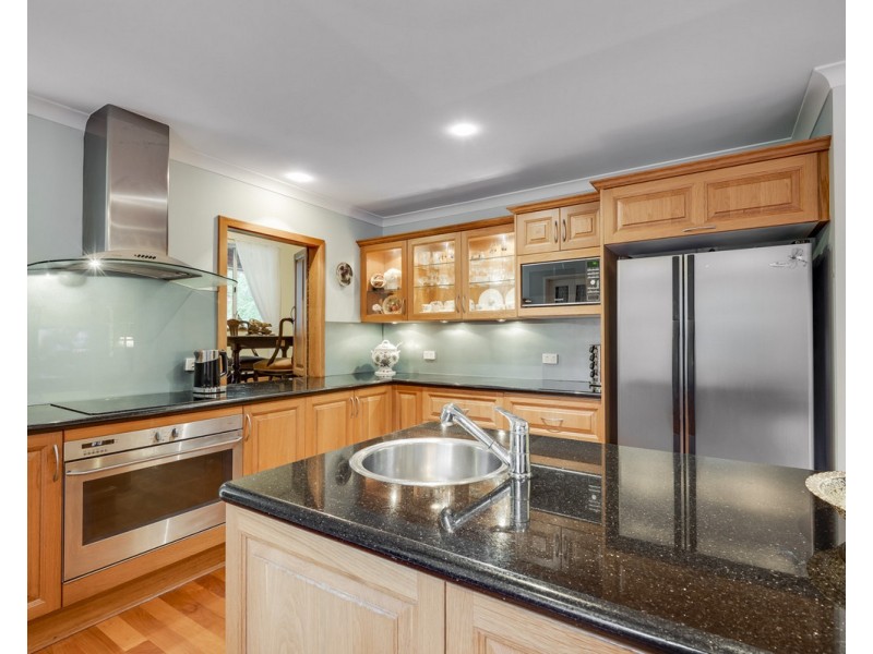 1 Sophia Grove, Roleystone WA 6111