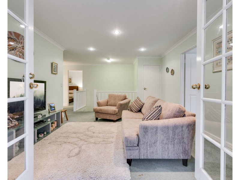 1 Sophia Grove, Roleystone WA 6111