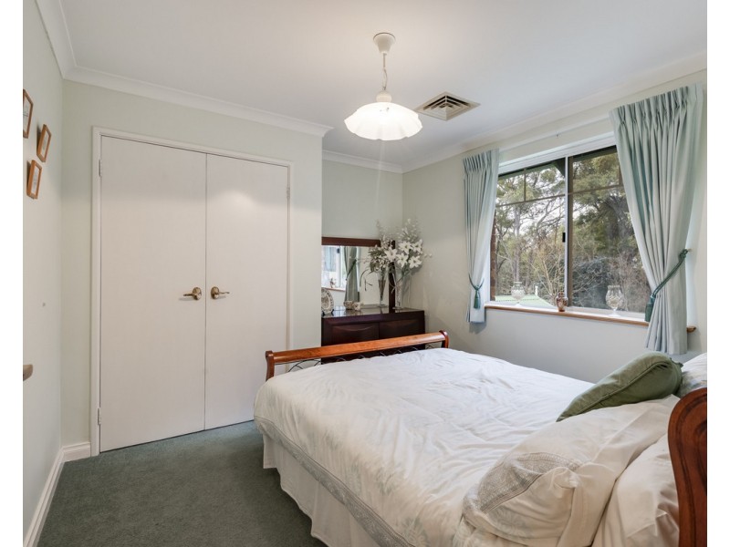 1 Sophia Grove, Roleystone WA 6111