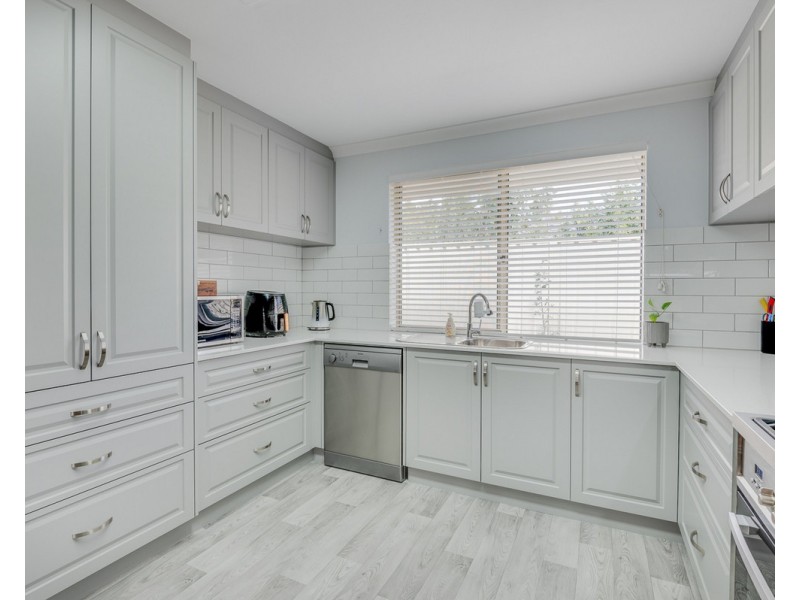 19 Jaffa Close, Seville Grove WA 6112