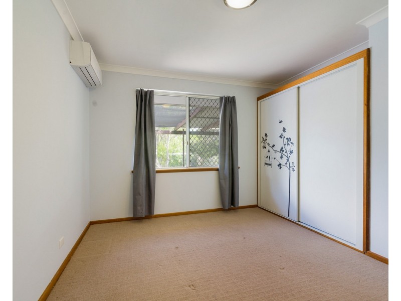 26B Blackburne Drive, Kelmscott WA 6111