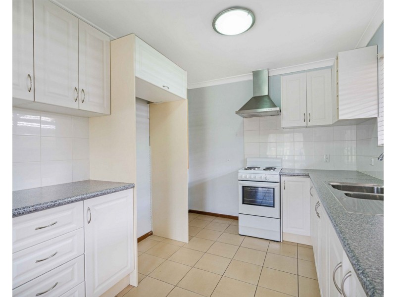 26B Blackburne Drive, Kelmscott WA 6111