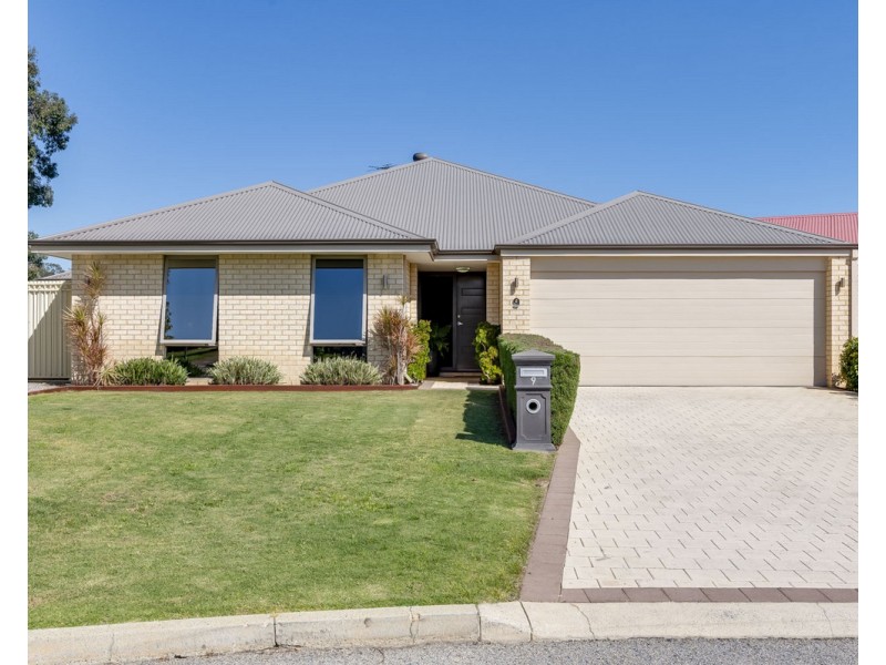 9 Pheasant Close, Seville Grove WA 6112