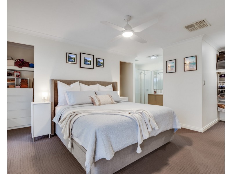 9 Pheasant Close, Seville Grove WA 6112