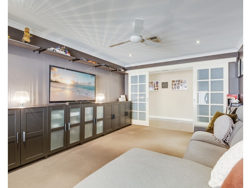 9 Pheasant Close, Seville Grove WA 6112