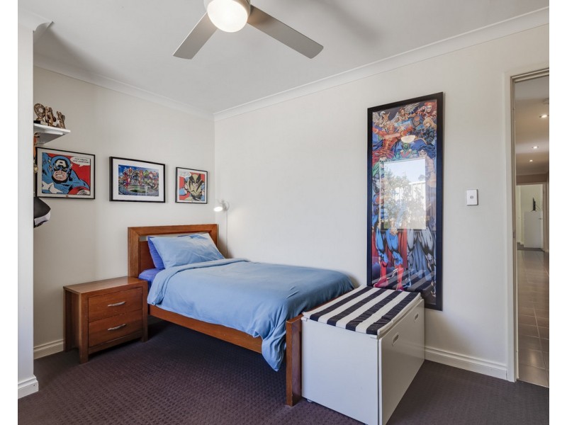 9 Pheasant Close, Seville Grove WA 6112