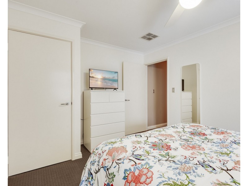 9 Pheasant Close, Seville Grove WA 6112