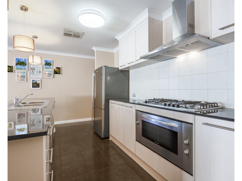 9 Pheasant Close, Seville Grove WA 6112