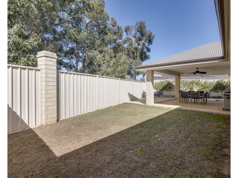9 Pheasant Close, Seville Grove WA 6112