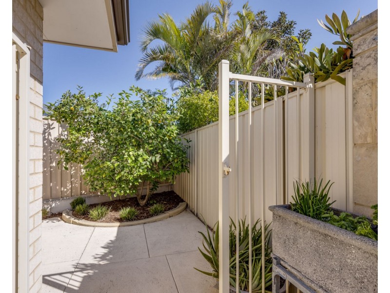 9 Pheasant Close, Seville Grove WA 6112