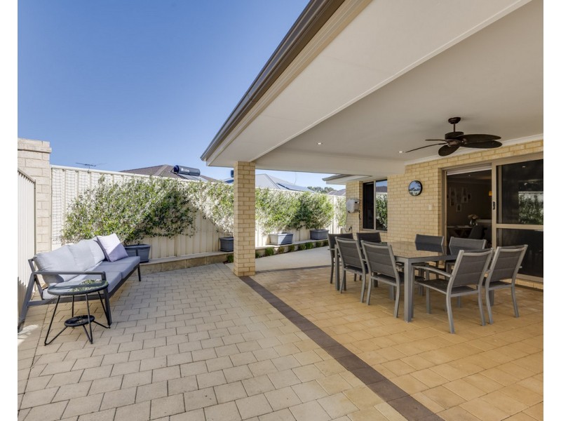 9 Pheasant Close, Seville Grove WA 6112