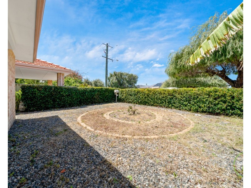 148 Hamilton Street, Queens Park WA 6107