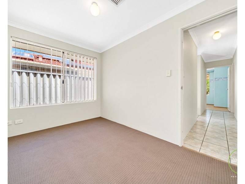 148 Hamilton Street, Queens Park WA 6107